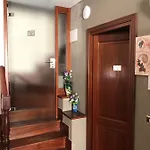 ゲストハウス Residenza U Burgu トロペーア