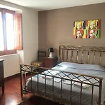 ゲストハウス Residenza U Burgu トロペーア