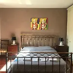 ゲストハウス Residenza U Burgu