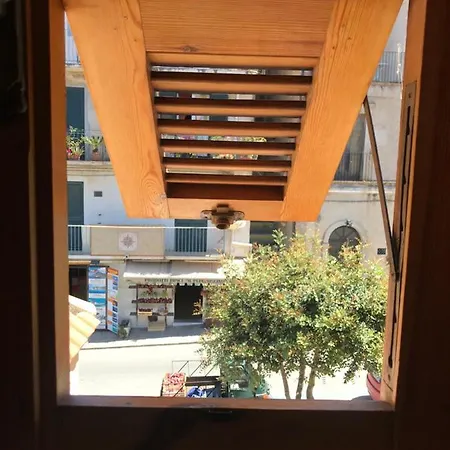 Residenza U Burgu 3* تروبيا