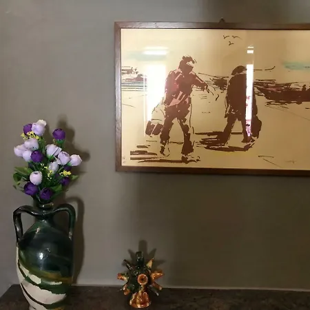 Konukevi Residenza U Burgu Tropea