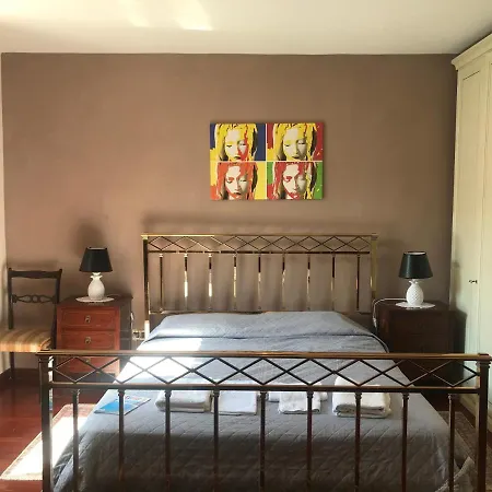 Casa de hóspedes Residenza U Burgu